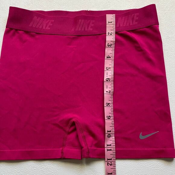 Nike Golf Dri-Fit Compression Shorts Women’s Small Fuchsia Pink Activewear - Picture 6 of 8